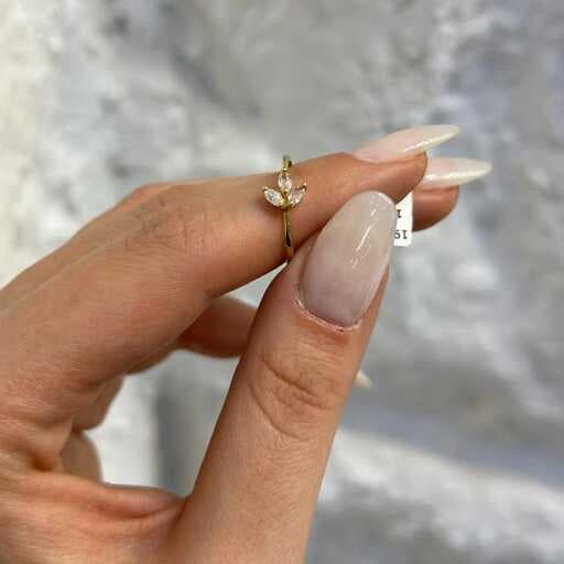 انگشتر طلا زنانه لاله سفید