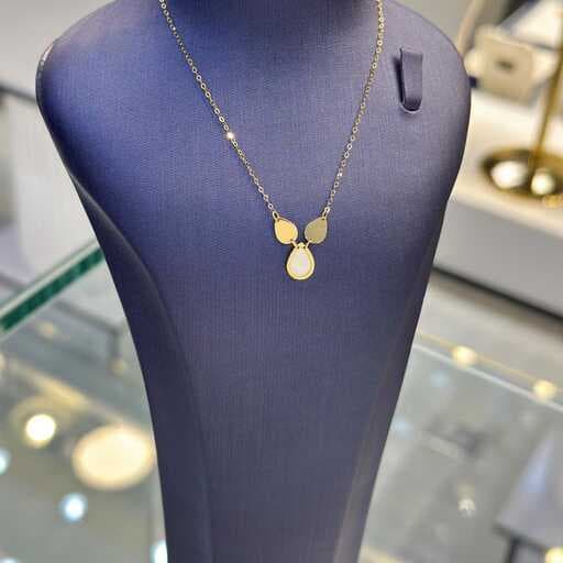 گردنبند طلا زنانه سه اشک صدفی 