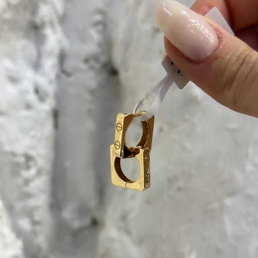 گوشواره طلا مربع لاو کارتیه