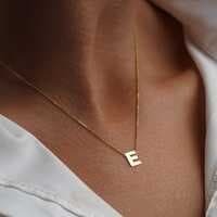 گردنبند طلا زنانه حرف E