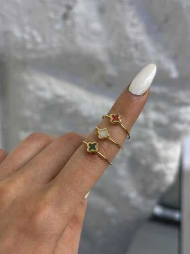 انگشتر طلا زنانه ونکلیف مینا سبز