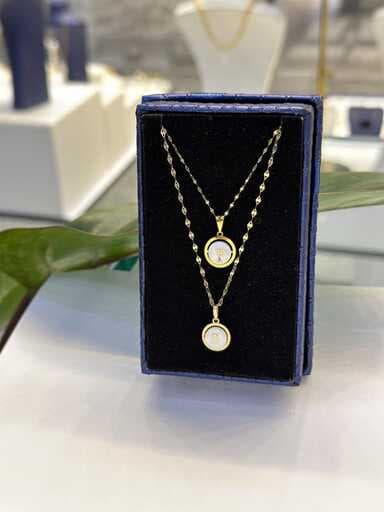 پلاک طلا کادویی صدفی حرف P